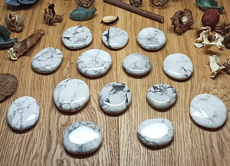 Galet Howlite
