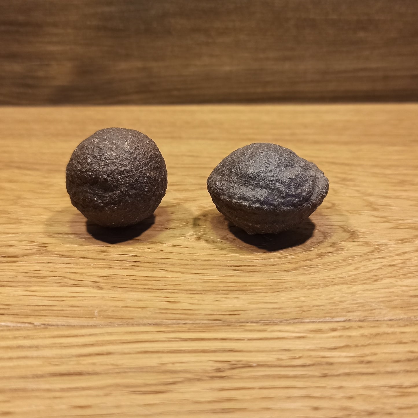 Moqui balls