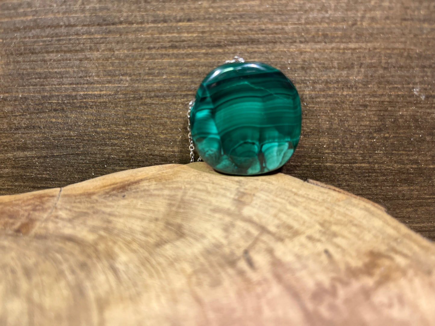 Malachite – Pendentif rond avec chaîne en acier inoxydable
