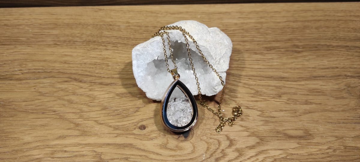 Pendentif goutte dorée en cristal de roche-pureté et Harmonie