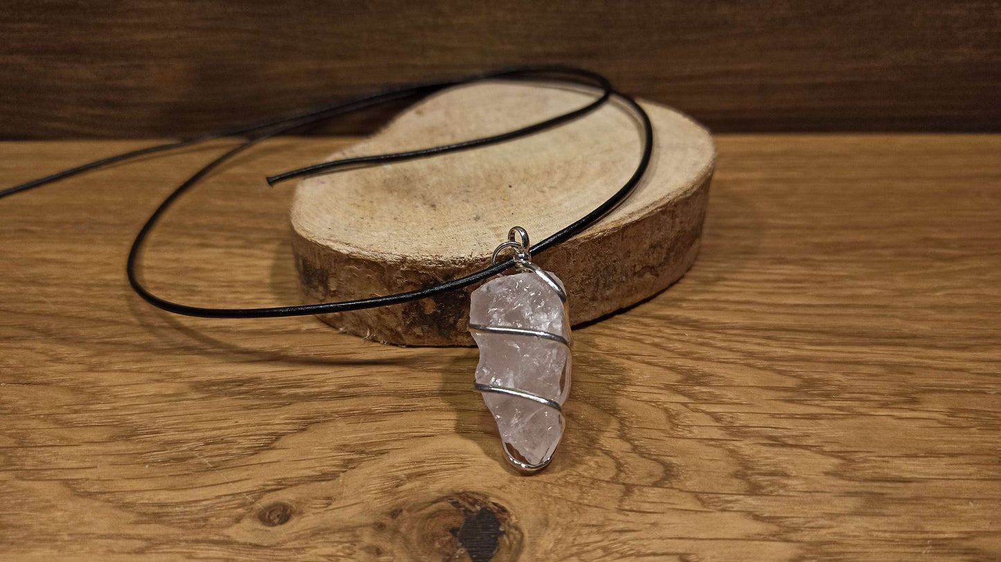 Pendentif spirale Quartz Rose