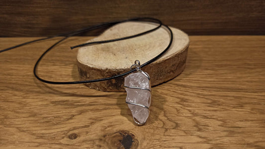 Pendentif spirale Quartz Rose