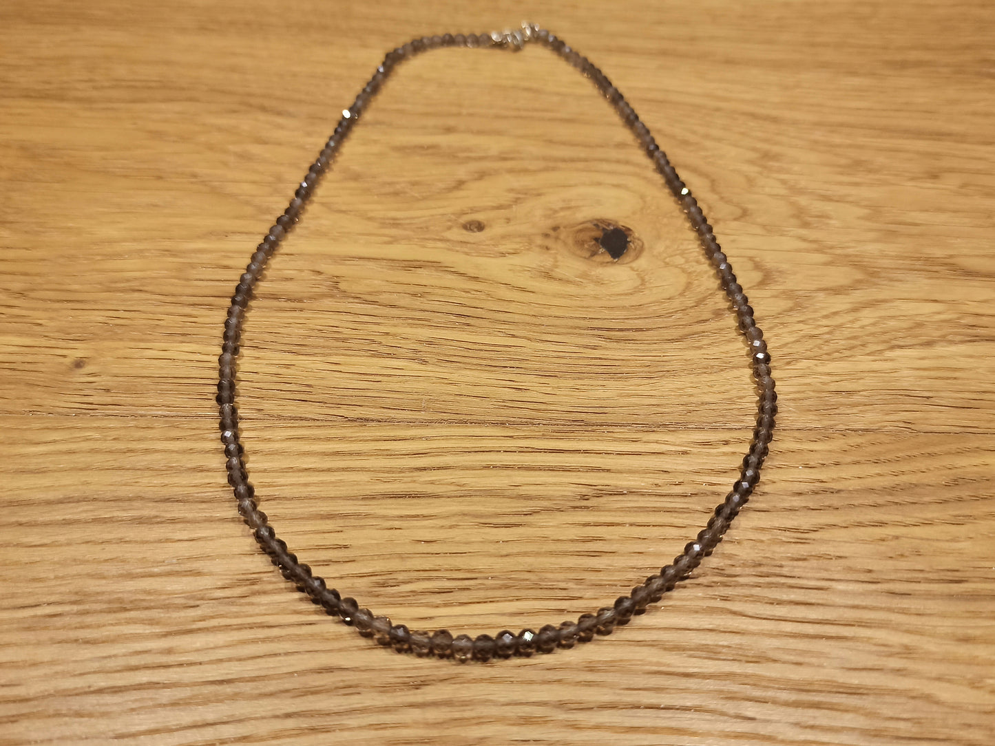 Collier ras de cou en Quartz Fumé