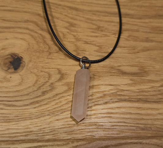 Pendentif Pointe Quartz Rose